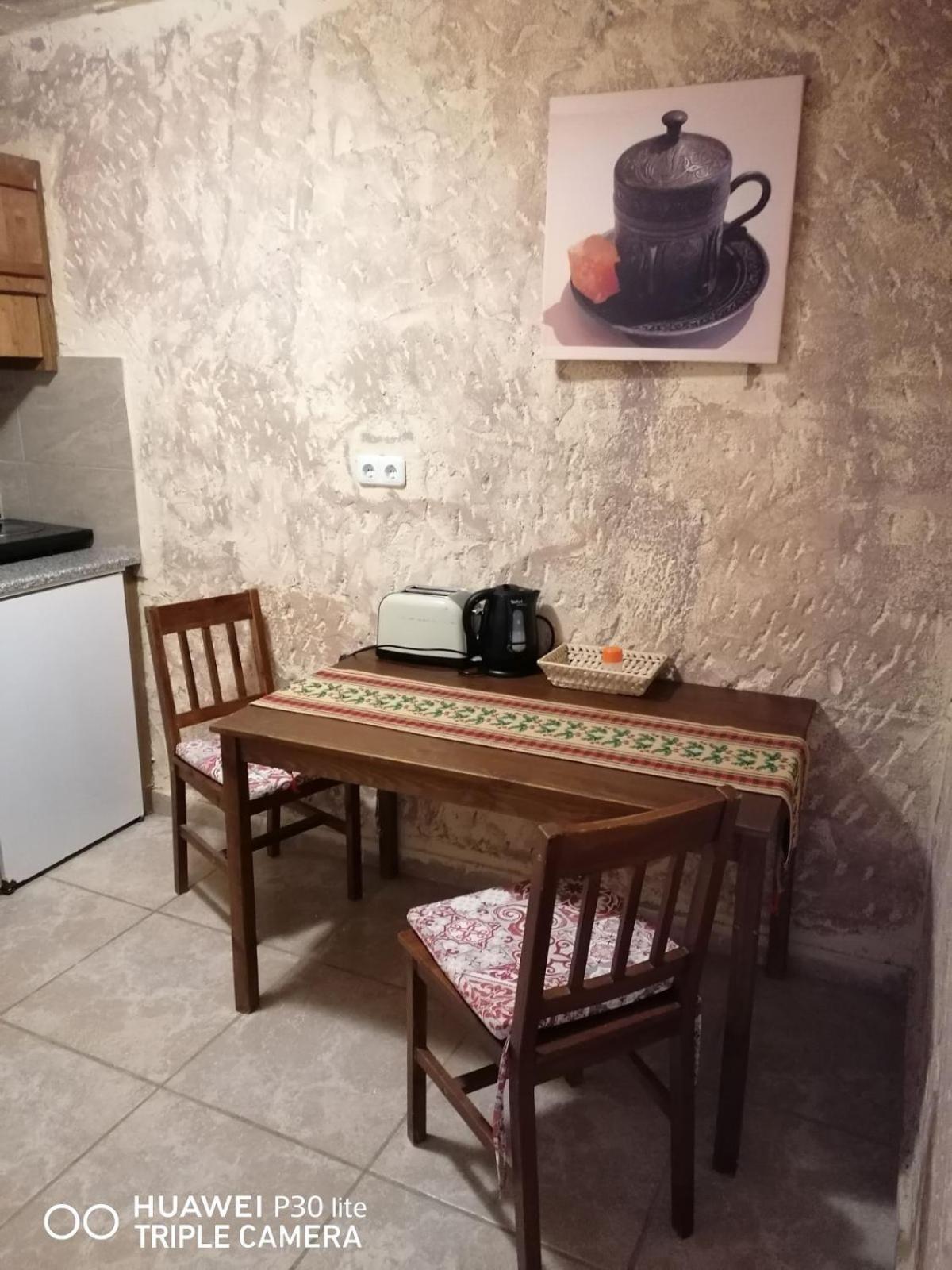 Sirocave Barlang Apartmanok Sirok Exterior foto