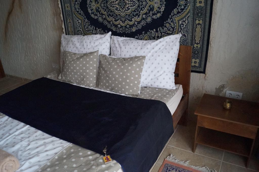 Sirocave Barlang Apartmanok Sirok Exterior foto